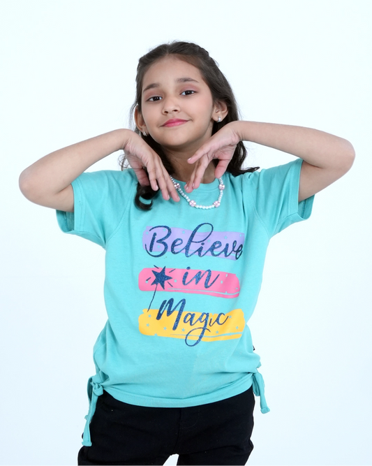 Green 'Believe in Magic' T-shirt